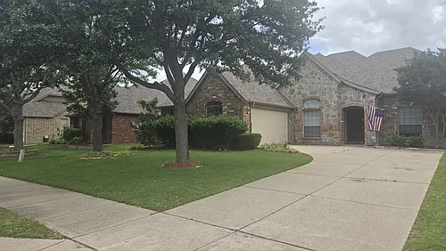 9905 Avalon Dr Photo 1