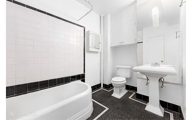 Rented by Douglas Elliman | media 13