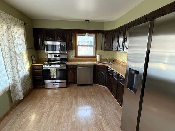 (undisclosed Address)