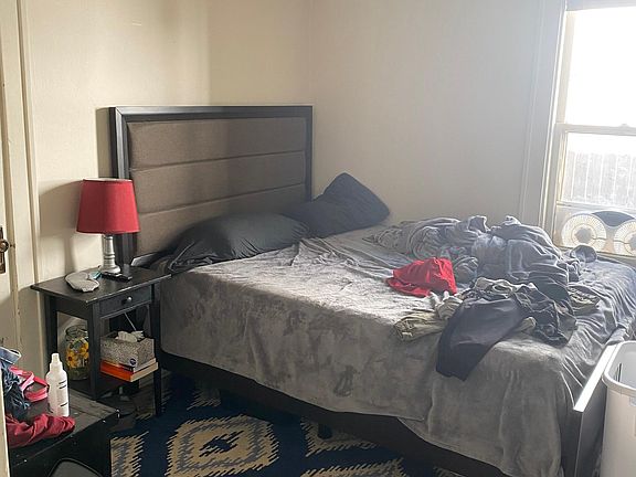 4th image of 1439 Grand Ave APT 1