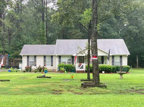 421 Walker Rd, Woodbury, GA 30293