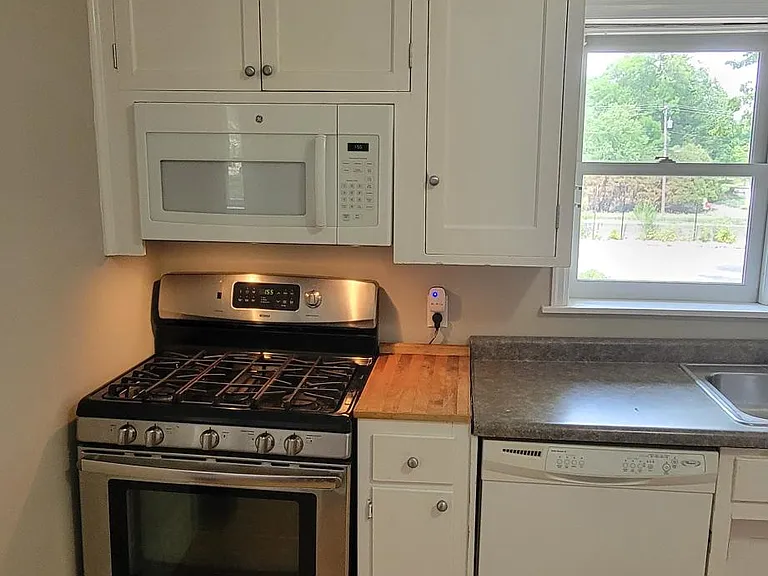 19101 Delton Ave — Photo 22