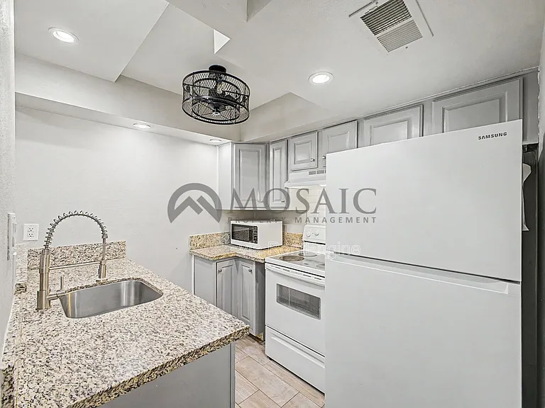 461 W Holmes Ave #147 — Photo 11