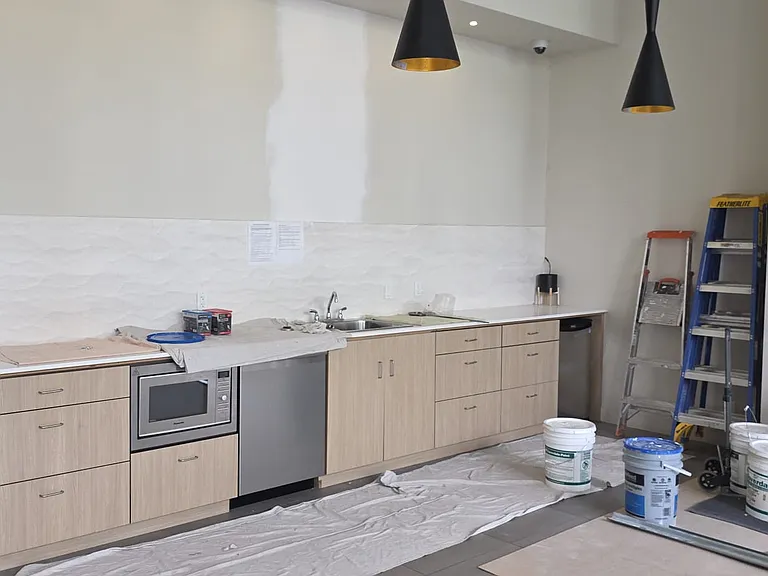 2033 W 10th Ave #901 — Photo 17