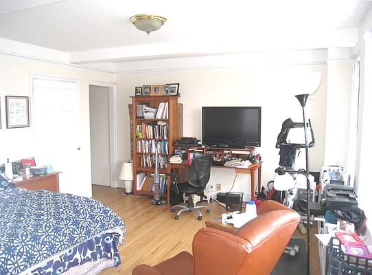 Rented by Rachel Realty | media 25