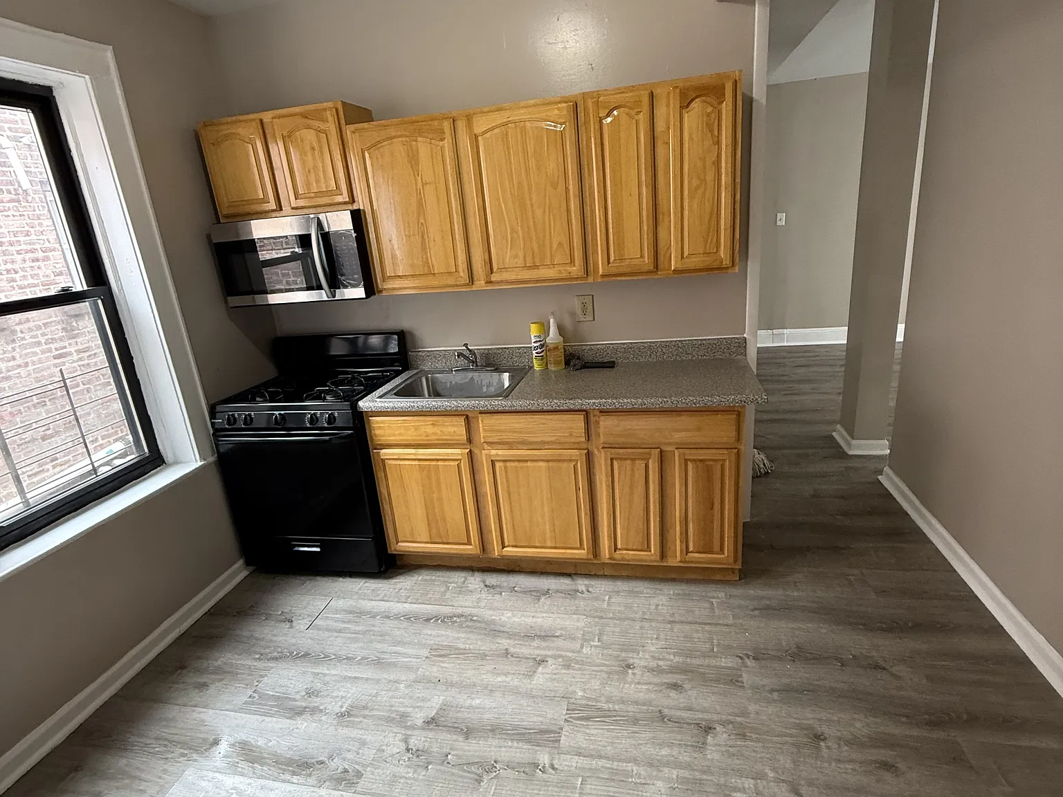 441 Mount Prospect Avenue - 7 — Photo 4