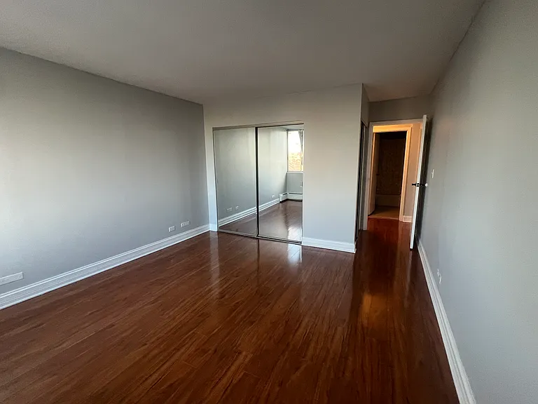 2200 S Stewart Ave #2A — Photo 22