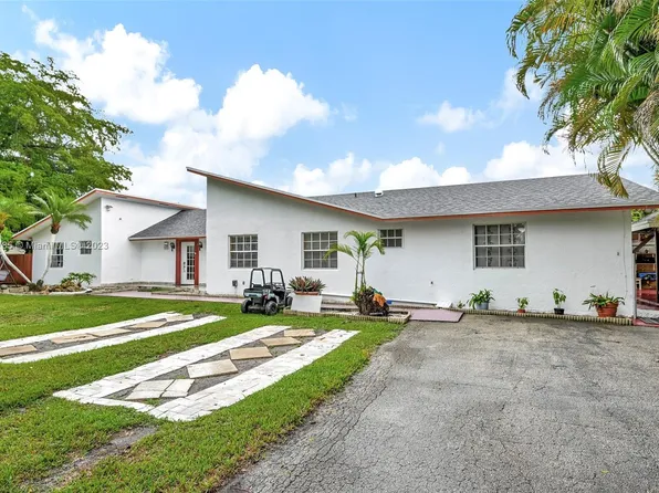 14470 SW 31st Pl, Davie, FL 33330