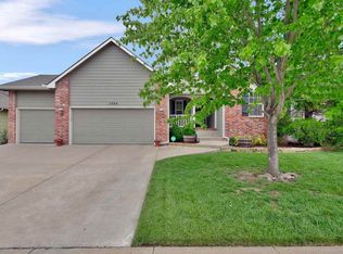 11824 E Shannon Way, Wichita, KS 67206