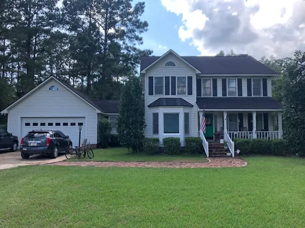 1704 Lakewood Dr SE, Cairo, GA 39828