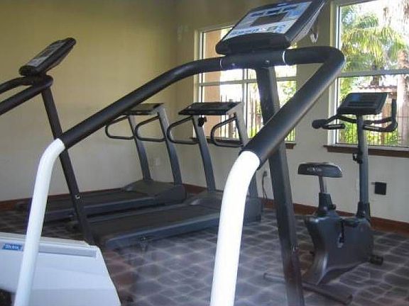 Community: Gym1