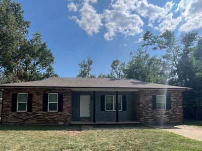 2108 SE 9th St, Bentonville, AR, 72712
