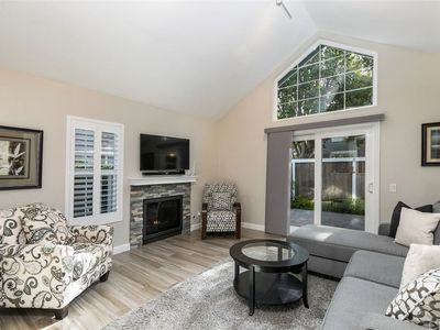 2545 Back Bay Loop #9, Costa Mesa, CA, 92627