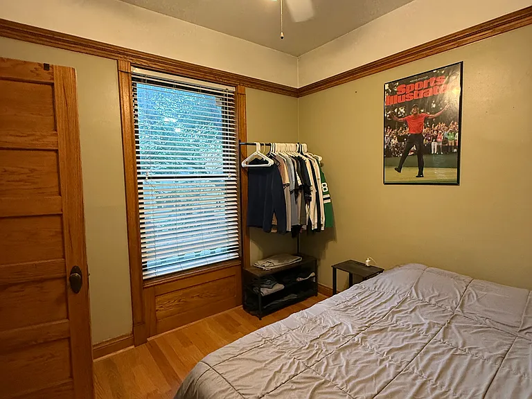 1134 W Oakdale Ave #2F — Photo 7