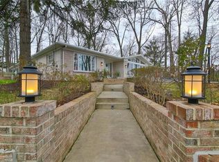 3566 Hecktown Rd, Bethlehem, PA 18020