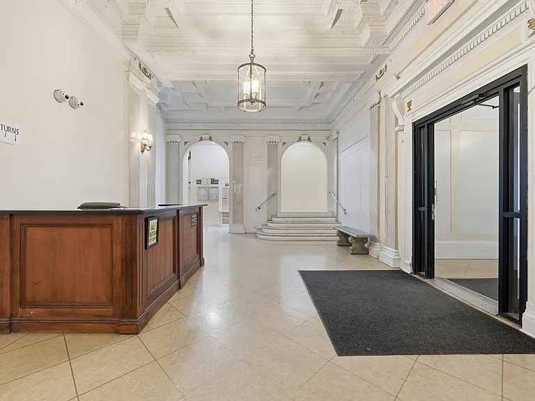 2586 Broadway #12G — Photo 4