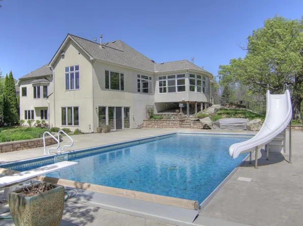 2324 Lacasse Ct, Lino Lakes, MN 55038