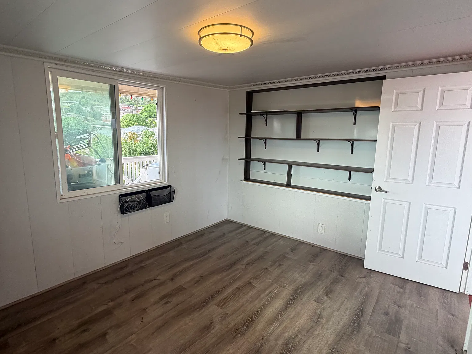 3 bed, $5,000 — Photo 4