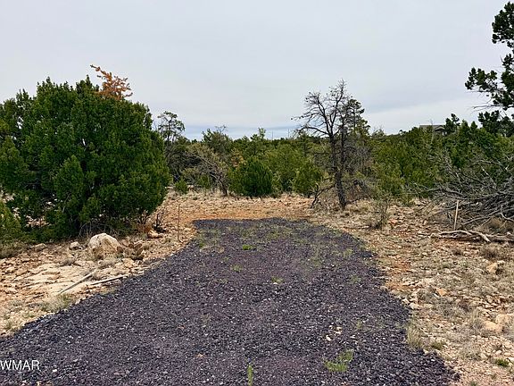 2nd image of 4918 Sunset Ridge Loop
