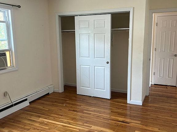 5th image of 147 Egbert Ave Floor 2