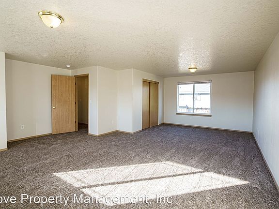 5th image of 15510 NE 86th St