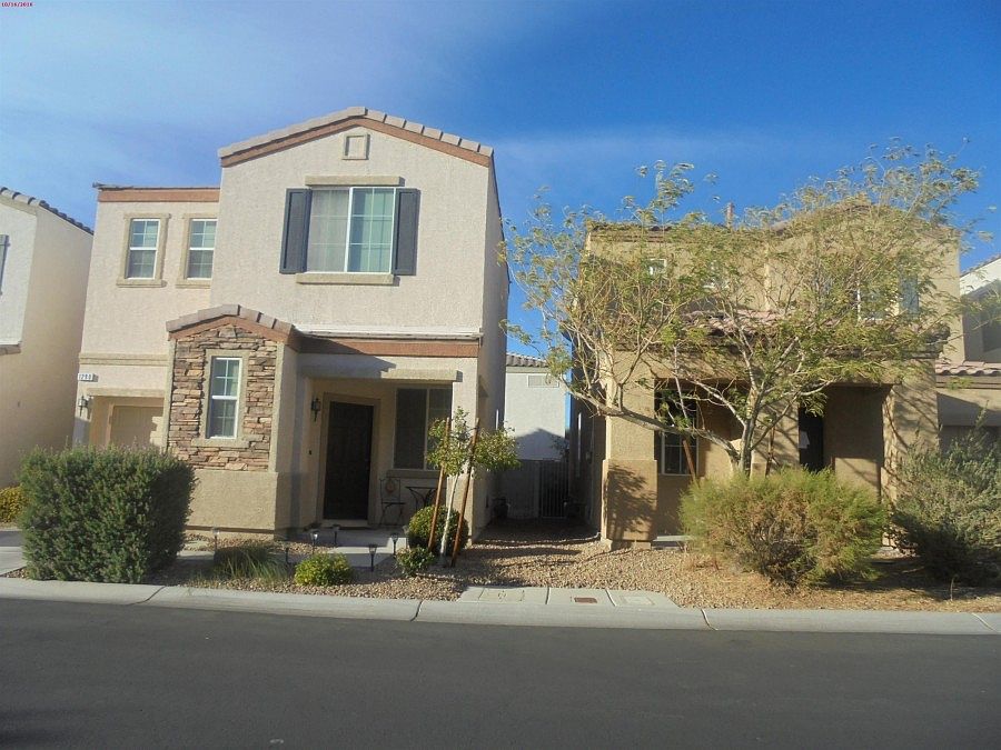2nd image of 1298 Willow Village Ave
