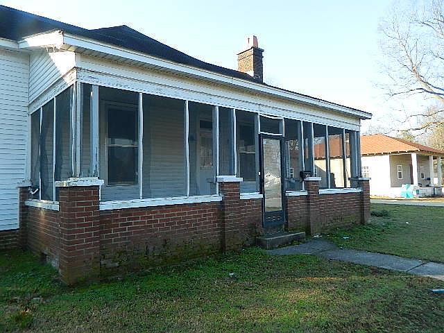 1st image of 322 E Keiser Ave