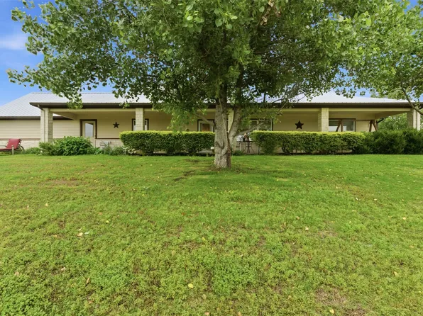 1085 County Road 407 Gln, Glen Rose, TX 76043