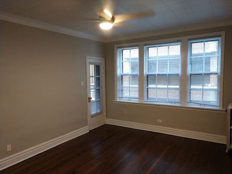 1st image of 1333 W Fargo Ave APT 1N