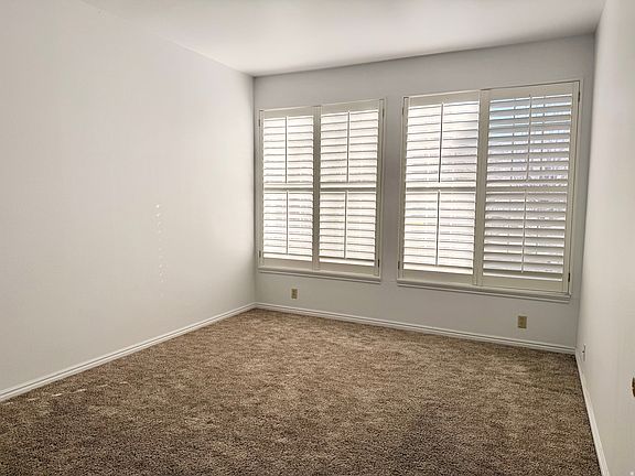 5th image of 650 S Main St APT 6206