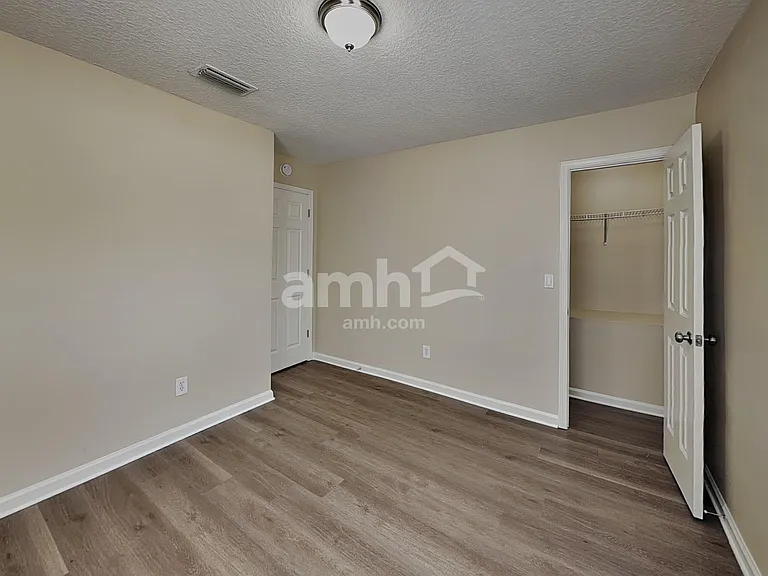 3631 Silver Bluff Blvd — Photo 19