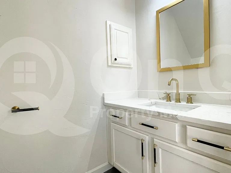 314 Dakota Trl — Photo 17