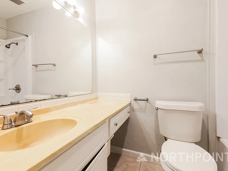 2722 Spiceberry Ln — Photo 14