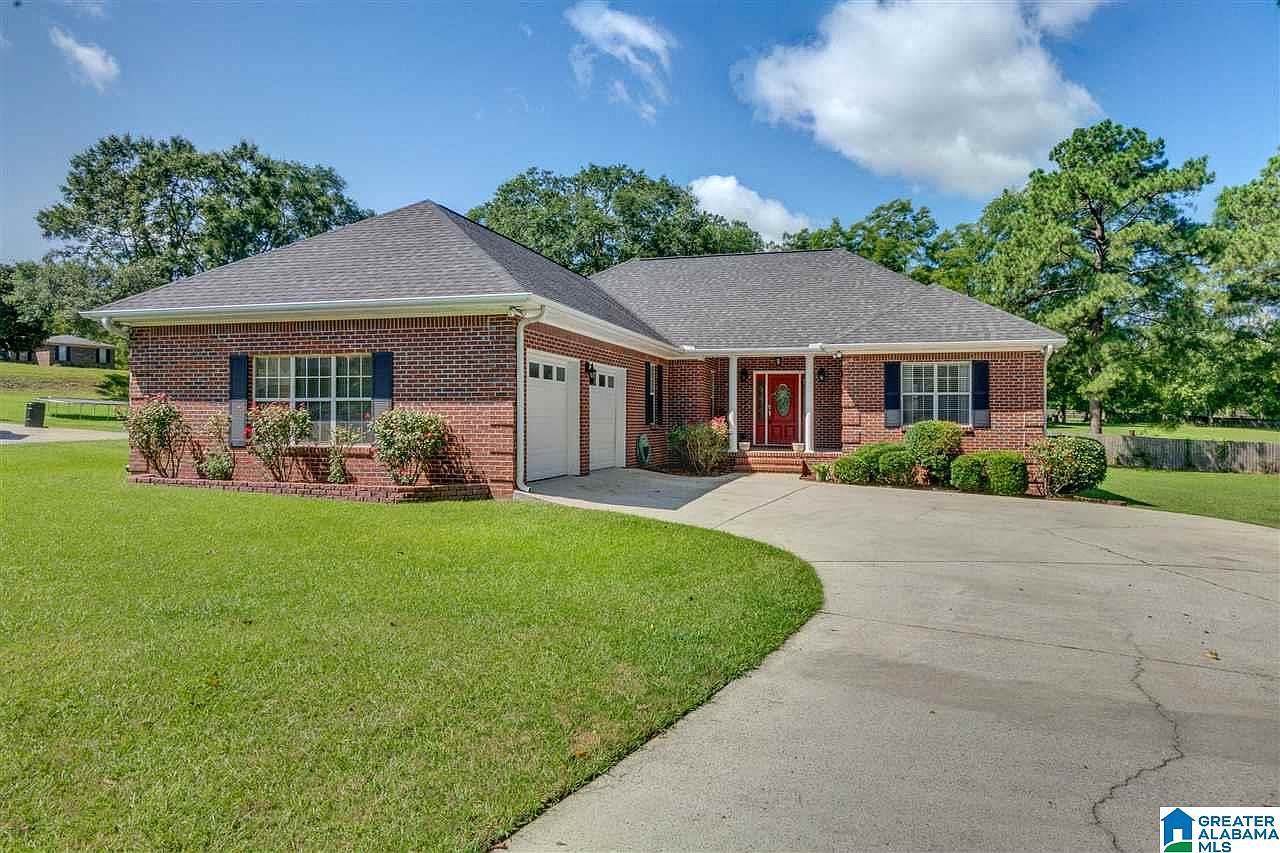 813 Ola St, Clanton, AL 35045 Zillow