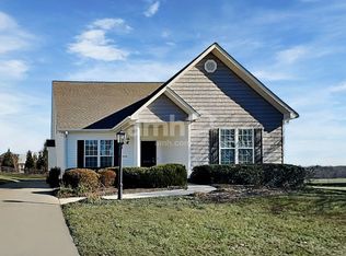 6601 Springfield Village Ln, Clemmons, NC 27012