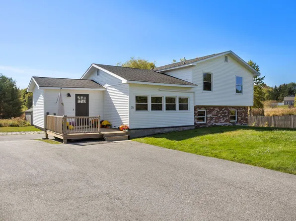 35 Longmeadow Drive, Gorham, ME 04038