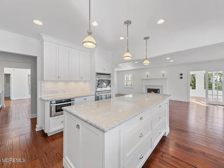954 Barnegat Ln — Photo 31