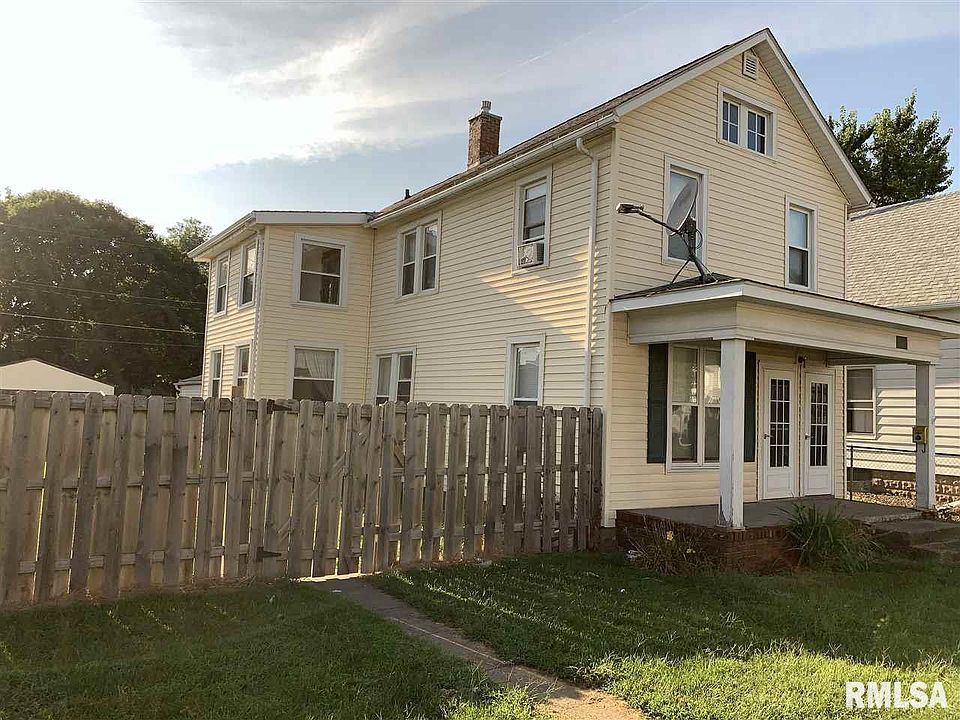1st image of 1320 38th St