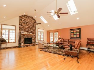 30 Beaumont Ave, Massapequa, NY 11758