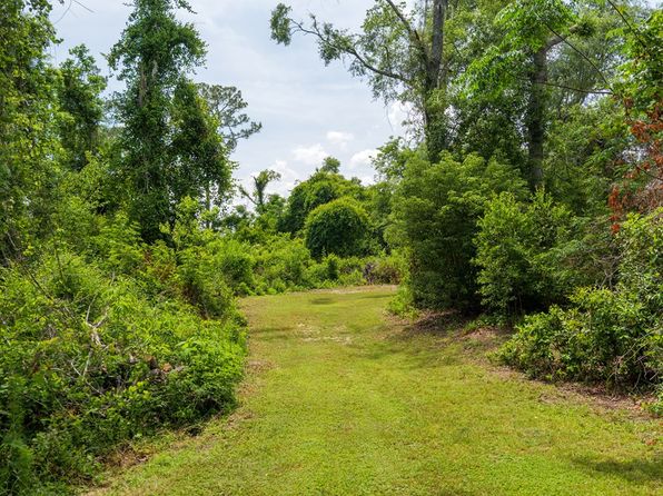 83 Fulwood Dr, Adel, GA 31620