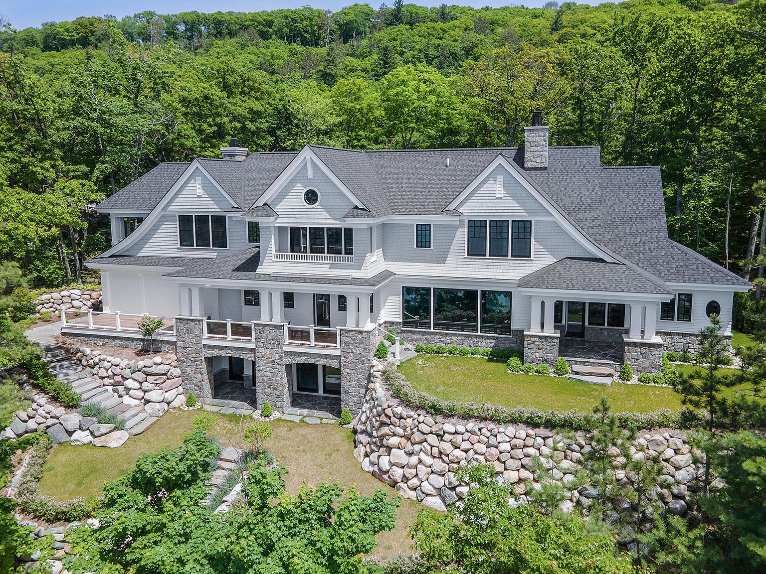 6332 Lower Shore Dr, Harbor Springs, Mi 49740 