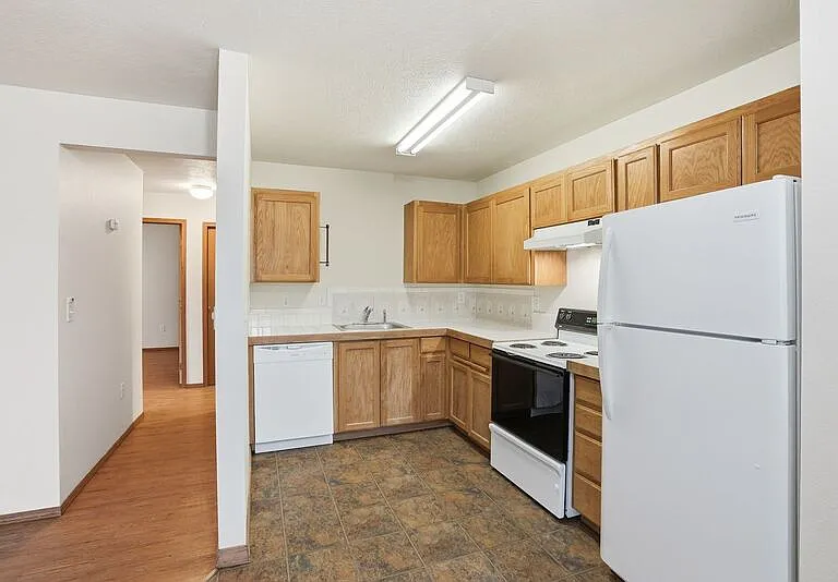 13221 E 31st Ct #2 — Photo 10