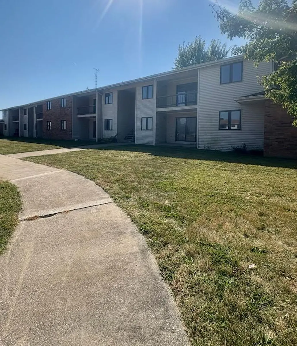 Building Photo - Thompson Apartments