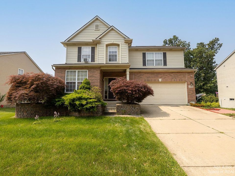 1st image of 8746 Barrington Dr