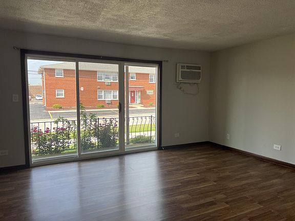 2nd image of 7700 S Harlem Ave #1A