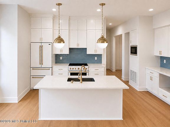 5th image of 507 Main St #5