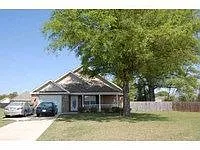 110 Langdon Ct photo 1