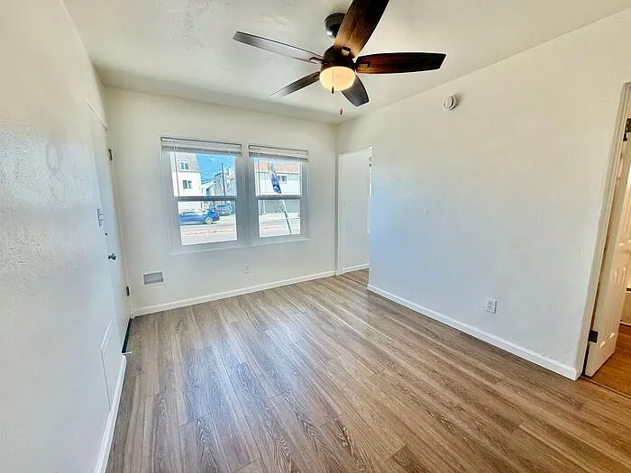 721 El Carmel Pl — Photo 2