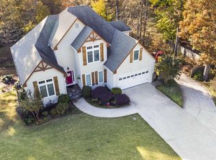 4972 Reed Field Dr, Oakwood, GA 30566