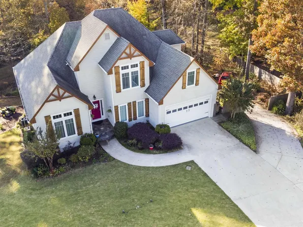 4972 Reed Field Dr, Oakwood, GA 30566